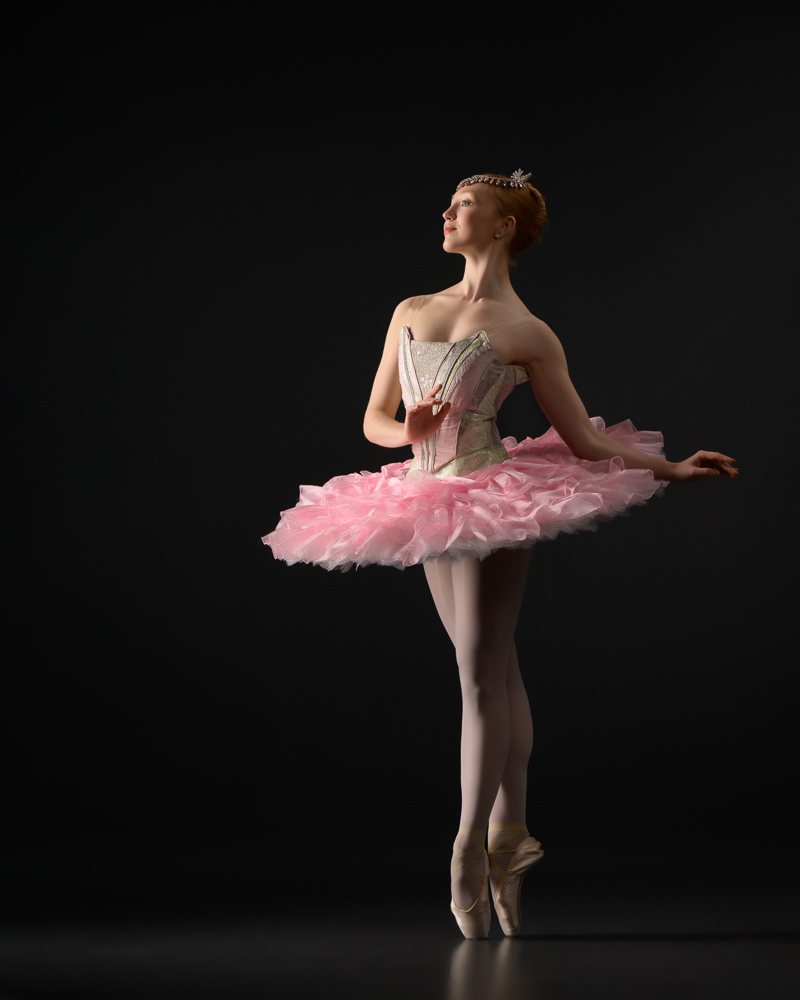 Ballerina in Sous-Sous in Pink Classical Tutu